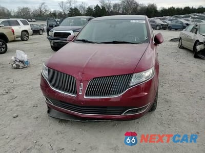 Zdjęcie 14 z 15 samochodu: 2014 LINCOLN MKT VIN:2LMHJ5AT1EBL54315 - miniatura