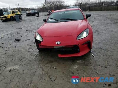 Zdjęcie 13 z 15 samochodu: 2023 TOYOTA GR 86 PREMIUM VIN:JF1ZNBE14P9751605 - miniatura