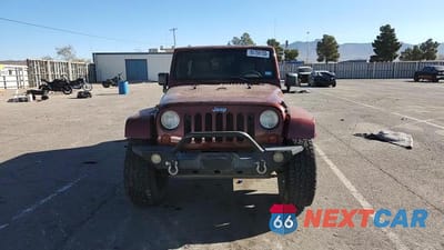 Zdjęcie 13 z 14 samochodu: 2008 JEEP WRANGLER UNLIMITED SAHARA VIN:1J8GA59138L600017 - miniatura