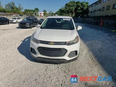 Zdjęcie 14 z 14 samochodu: 2017 CHEVROLET TRAX LS VIN:KL7CJKSB3HB104581 - miniatura