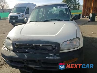 Zdjęcie 11 z 14 samochodu: 1996 TOYOTA RAV4 VIN:JT3HP10V3T0082010 - miniatura