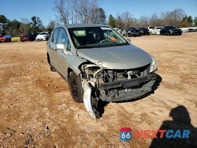 Zdjęcie 14 z 14 samochodu: 2007 NISSAN VERSA S VIN:3N1BC11E77L409130 - miniatura