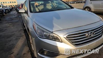 Zdjęcie 13 z 13 samochodu: 2015 HYUNDAI SONATA SE VIN:5NPE24AF9FH049378 - miniatura