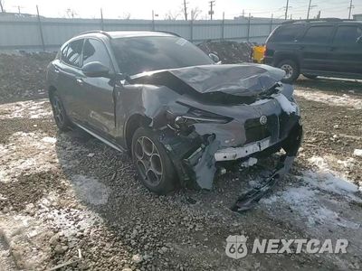 Zdjęcie 14 z 15 samochodu: 2022 ALFA ROMEO STELVIO TI VIN:ZASPAKBN5N7D26561 - miniatura