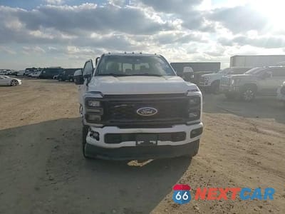 Zdjęcie 14 z 14 samochodu: 2023 FORD F250 SUPER DUTY VIN:1FT8W2BM7PEC41600 - miniatura