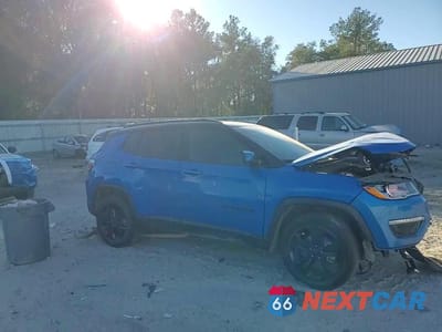 Zdjęcie 15 z 15 samochodu: 2019 JEEP COMPASS LATITUDE VIN:3C4NJCBB4KT676847 - miniatura