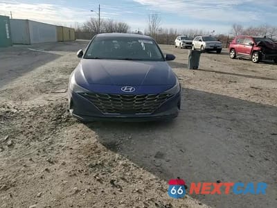 Zdjęcie 13 z 15 samochodu: 2021 HYUNDAI ELANTRA SEL VIN:5NPLN4AG8MH006509 - miniatura