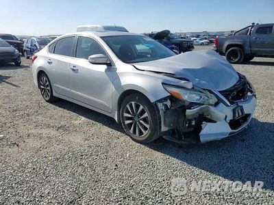 Zdjęcie 13 z 13 samochodu: 2017 NISSAN ALTIMA 2.5 VIN:1N4AL3AP7HC111511 - miniatura