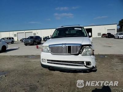 Zdjęcie 13 z 14 samochodu: 2005 LINCOLN NAVIGATOR VIN:5LMFU28505LJ10247 - miniatura