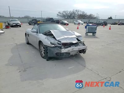 Zdjęcie 14 z 14 samochodu: 2004 PORSCHE BOXSTER VIN:WP0CA29874S620305 - miniatura