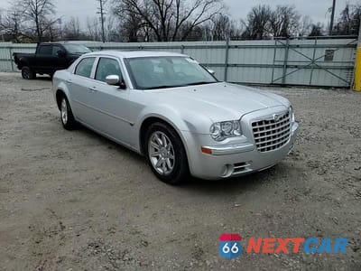 Zdjęcie 13 z 14 samochodu: 2005 CHRYSLER 300C VIN:2C3AA63H25H136076 - miniatura