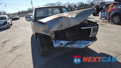 Zdjęcie 13 z 14 samochodu: 1990 GMC SIERRA C1500 VIN:2GTEC14K9L1525422 - miniatura