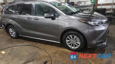 Zdjęcie 14 z 16 samochodu: 2022 TOYOTA SIENNA LE VIN:5TDKSKFC6NS049840 - miniatura