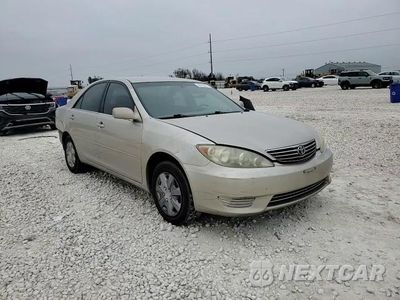 Zdjęcie 14 z 14 samochodu: 2006 TOYOTA CAMRY LE VIN:4T1BE32K16U153980 - miniatura
