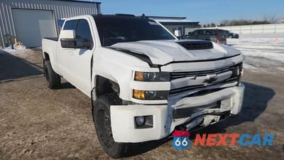 Zdjęcie 13 z 14 samochodu: 2017 CHEVROLET SILVERADO K3500 LTZ VIN:1GC4K0EY9HF152345 - miniatura