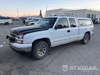 2007 Chevrolet Silverado 1500 2007 Chevrolet Silverado 1500 WT 4x4 Extended Cab Pickup 2GCEK19Z571114114 - główne zdjęcie licytacji z USA - miniatura