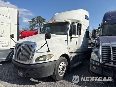 2014 International Prostar 2014 International Prostar 6x4 T/A Sleeper Truck Tractor (Inoperable) 3HSDJSJR8EN468779 - główne zdjęcie licytacji z USA - miniatura