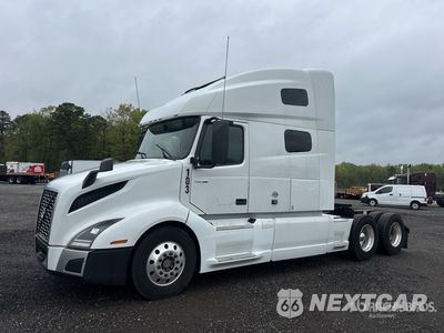 2019 Volvo Vnl 760 2019 Volvo VNL760 6x4 T/A Sleeper Truck Tractor (Inoperable) 4V4NC9EH6KN193605 - główne zdjęcie licytacji z USA - miniatura