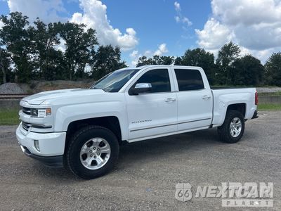 2017 Chevrolet 1500 2017 Chevrolet 1500 LTZ 4x4 Crew Cab Pickup 3GCUKSEC4HG415386 - główne zdjęcie licytacji z USA - miniatura
