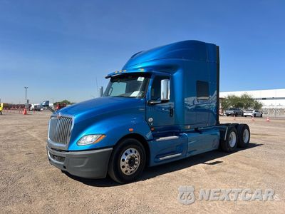 2019 International Lt 625 2019 International LT625 6x2 T/A Sleeper Truck Tractor 3HSKZAPR2KN391971 - główne zdjęcie licytacji z USA - miniatura