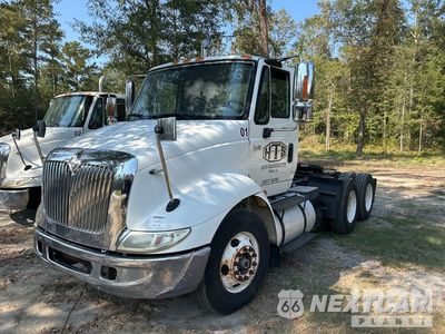 2006 International 8600 2006 International 8600 6x4 T/A Day Cab Truck Tractor 1HSHXSBR07J379485 - główne zdjęcie licytacji z USA - miniatura