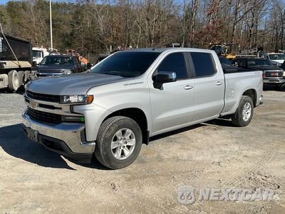 2020 Chevrolet Silverado 1500 2020 Chevrolet Silverado 1500 LT 4x4 Crew Cab Pickup 1GCUYDED2LZ196519 - główne zdjęcie licytacji z USA - miniatura