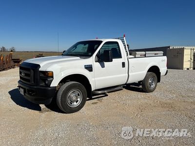 2010 Ford F-250 2010 Ford F-250 XL 4x4 Pickup 1FTNF2B54AEB41859 - główne zdjęcie licytacji z USA - miniatura