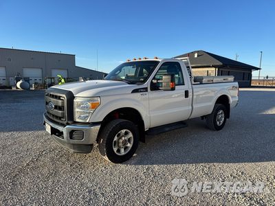 2015 Ford F-350 2015 Ford F-350 XL 4x4 Pickup 1FTRF3B61FEC21756 - główne zdjęcie licytacji z USA - miniatura