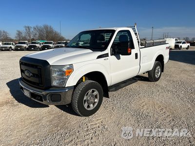 2015 Ford F-350 2015 Ford F-350 XL 4x4 Pickup 1FTBF3B61FEA18478 - główne zdjęcie licytacji z USA - miniatura