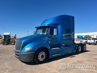 2019 International Lt 625 2019 International LT625 6x2 T/A Sleeper Truck Tractor 3HSKZAPR9KN391871 - główne zdjęcie licytacji z USA - miniatura