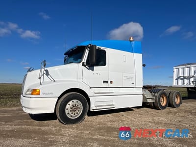 1998 Volvo Vnl 64 T 1998 Volvo VNL64T 6x4 T/A Sleeper Truck Tractor 4V67DAGH1WN757335 - główne zdjęcie licytacji z USA - miniatura