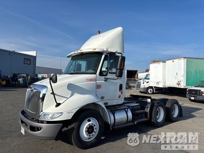 2011 International 4400 2011 International 4400 6x4 T/A Day Cab Truck Tractor 1HSHXSJRXBJ374174 - główne zdjęcie licytacji z USA - miniatura