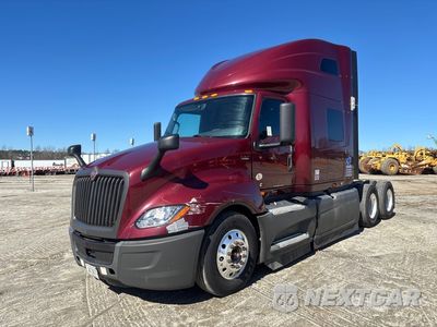2022 International Lt 625 2022 International LT625 6x4 T/A Sleeper Truck Tractor 3HSDZAPR6NN814399 - główne zdjęcie licytacji z USA - miniatura