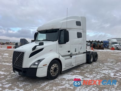 2021 Volvo Vnl 760 2021 Volvo VNL760 6x4 T/A Sleeper Truck Tractor 4V4NC9EH3MN274306 - główne zdjęcie licytacji z USA - miniatura