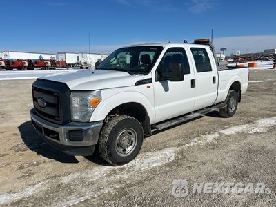 2015 Ford F-250 Super Duty 2015 Ford F-250 Super Duty 4x4 Crew Cab Pickup 1FT7W2B60FED27715 - główne zdjęcie licytacji z USA - miniatura