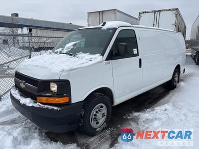 2017 Chevrolet 2500 2017 Chevrolet 2500 Cargo Van 1GCWGBFF7H1131669 - główne zdjęcie licytacji z USA - miniatura