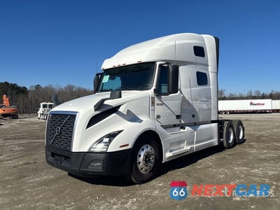 2019 Volvo Vnl 760 2019 Volvo VNL760 6x4 T/A Sleeper Truck Tractor 4V4NC9EG7KN212640 - główne zdjęcie licytacji z USA - miniatura
