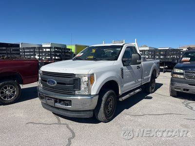 2017 Ford F-250 2017 Ford F-250 XL 4x4 Pickup 1FTBF2B64HED11417 - główne zdjęcie licytacji z USA - miniatura