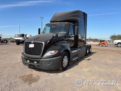 2022 International Lt 625 2022 International LT625 6x4 T/A Sleeper Truck Tractor 3HSDZAPR9NN396789 - główne zdjęcie licytacji z USA - miniatura