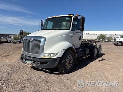 2006 International 8600 2006 International 8600 6x4 T/A Day Cab Truck Tractor 1HSHXAHR66J355112 - główne zdjęcie licytacji z USA - miniatura