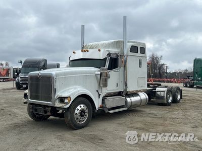 2006 International 9900 I 2006 International 9900i 6x4 T/A Sleeper Truck Tractor 2HSCKAPR36C221408 - główne zdjęcie licytacji z USA - miniatura