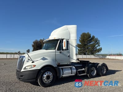 2010 International Prostar Premium 2010 International ProStar Premium 6x4 T/A Day Cab Truck Tractor 3HSCUAPR0AN178762 - główne zdjęcie licytacji z USA - miniatura