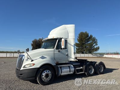 2010 International Prostar Premium 2010 International ProStar Premium 6x4 T/A Day Cab Truck Tractor 3HSCUAPR0AN178762 - główne zdjęcie licytacji z USA - miniatura