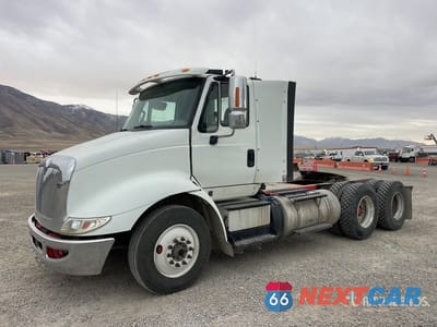 2017 International 8600 2017 International 8600 6x4 T/A Day Cab Truck Tractor 3HSHXSNR5HN524272 - główne zdjęcie licytacji z USA - miniatura