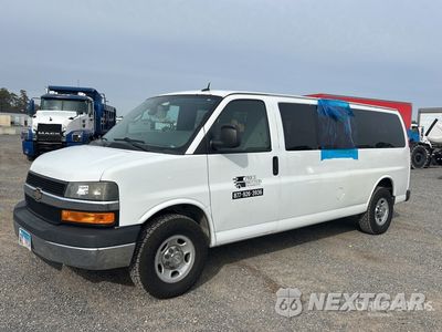 2014 Chevrolet Express 3500 2014 Chevrolet Express 3500 Passenger Van 1GAZG1FA7E1117349 - główne zdjęcie licytacji z USA - miniatura