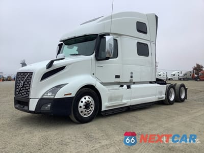 2022 Volvo Vnl 860 2022 Volvo VNL860 6x4 T/A Sleeper Truck Tractor 4V4NC9EH5NN296762 - główne zdjęcie licytacji z USA - miniatura