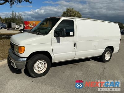 2007 Ford E-150 2007 FORD E-150 Cargo Van 1FTNE14W17DA76454 - główne zdjęcie licytacji z USA - miniatura