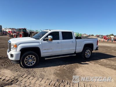 2016 GMC Sierra 2500 Hd 2016 GMC Sierra 2500HD Denali 4x4 Crew Cab Pickup 1GT12UEGXGF268282 - główne zdjęcie licytacji z USA - miniatura
