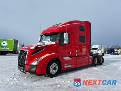 2023 Volvo Vnl 860 2023 Volvo VNL860 6x4 T/A Sleeper Truck Tractor 4V4NC9EH8PN322547 - główne zdjęcie licytacji z USA - miniatura