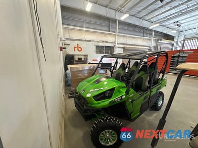 2015 Kawasaki Teryx 4 2015 Kawasaki Teryx4 4x4 Utility Vehicle JKBRTCC16FB507573 - główne zdjęcie licytacji z USA - miniatura